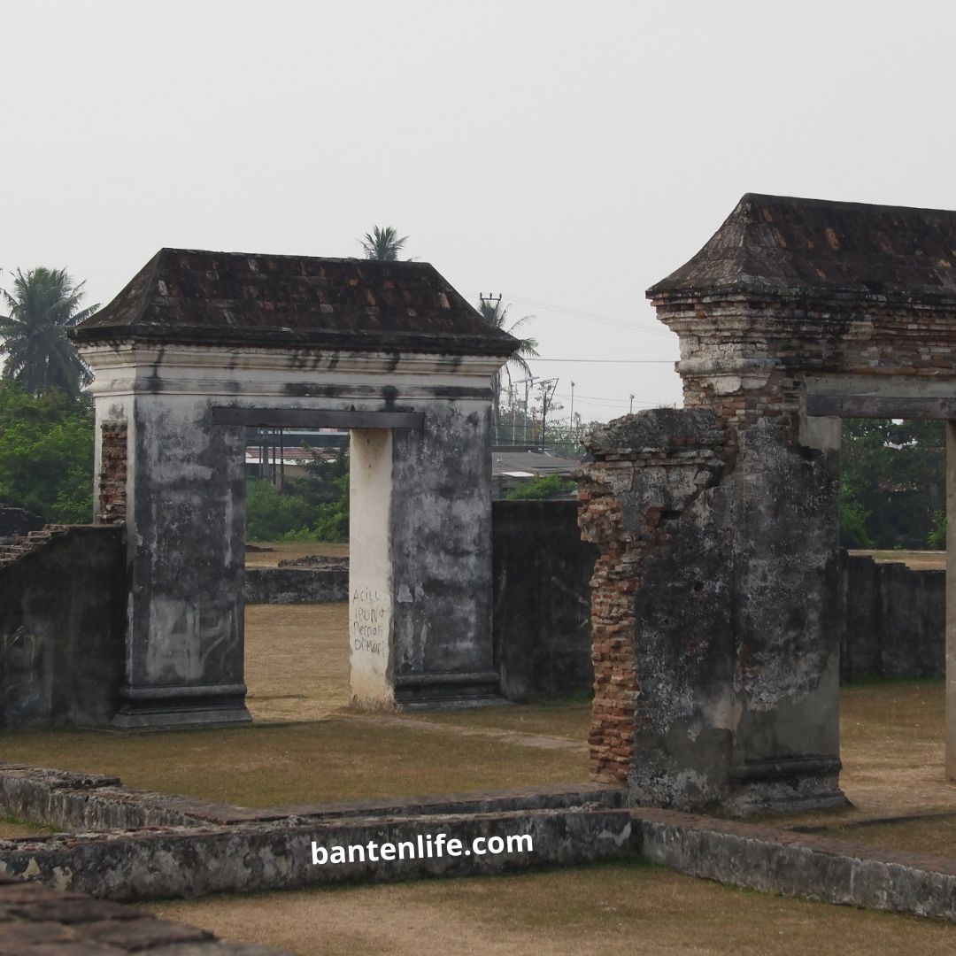 Bangunan Bersejarah