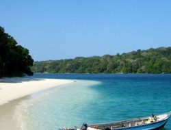 Paket Wisata Hemat ke Pulau-Pulau Banten