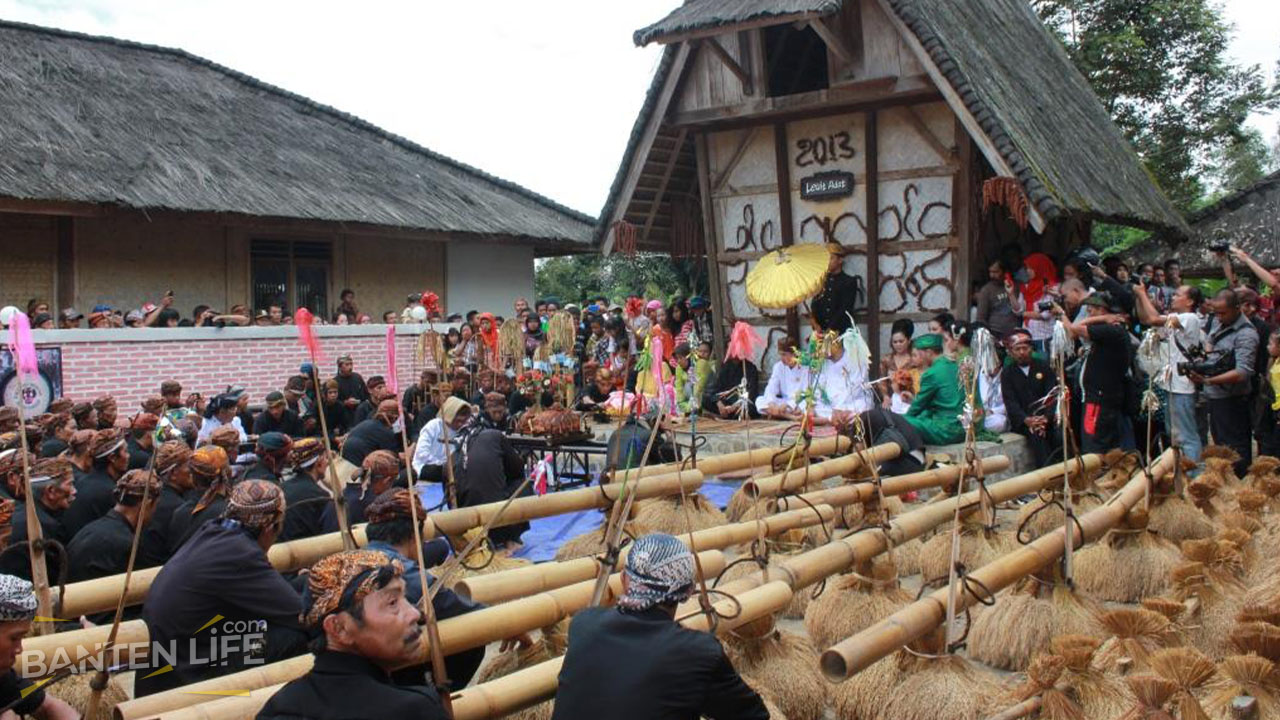 Tradisi Seren Taun Banten Kidul Harmoni dan Syukur atas Hasil Panen